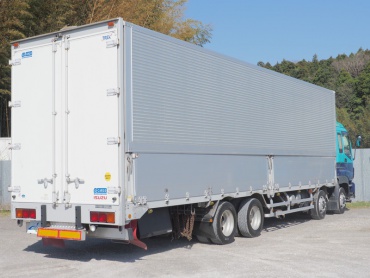 いすゞ ギガ ウイング車 大型 PDG-CYJ77W8 年式 H20 [写真05]