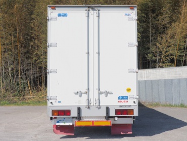 いすゞ ギガ ウイング車 大型 PDG-CYJ77W8 年式 H20 [写真06]