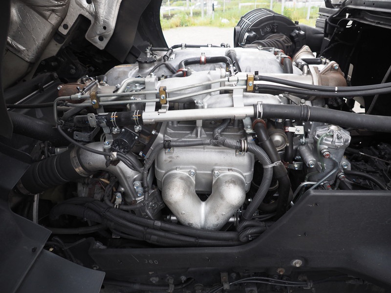 いすゞ ギガ 冷凍ウイング 大型 QKG-CYJ77A 年式 H25[写真47]