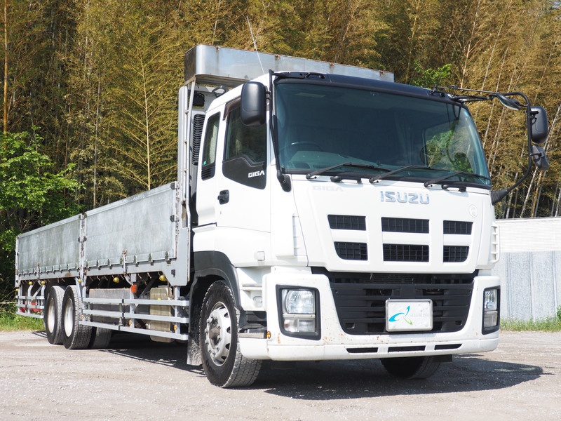 いすゞ ギガ 平ボディ 大型 QKG-CYL77A　 年式 H25[写真04]