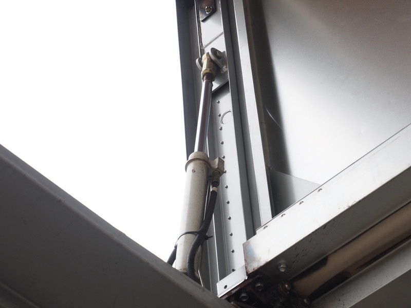 日野 レンジャー ウイング車 中型 BKG-FD7JLYA 年式 H20[写真18]