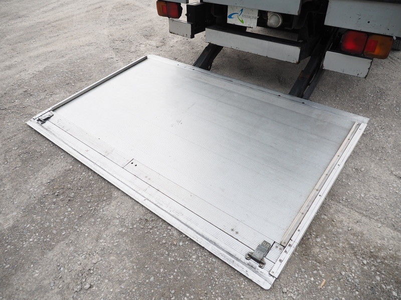 日野 レンジャー ウイング車 中型 BKG-FD7JLYA 年式 H20[写真28]