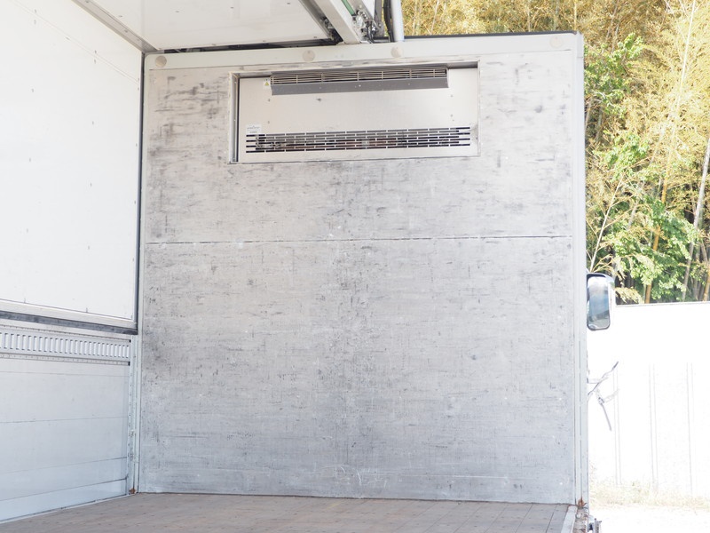 三菱ふそう ファイター 冷凍ウイング 中型 TKG-FK64F 年式 H25[写真16]