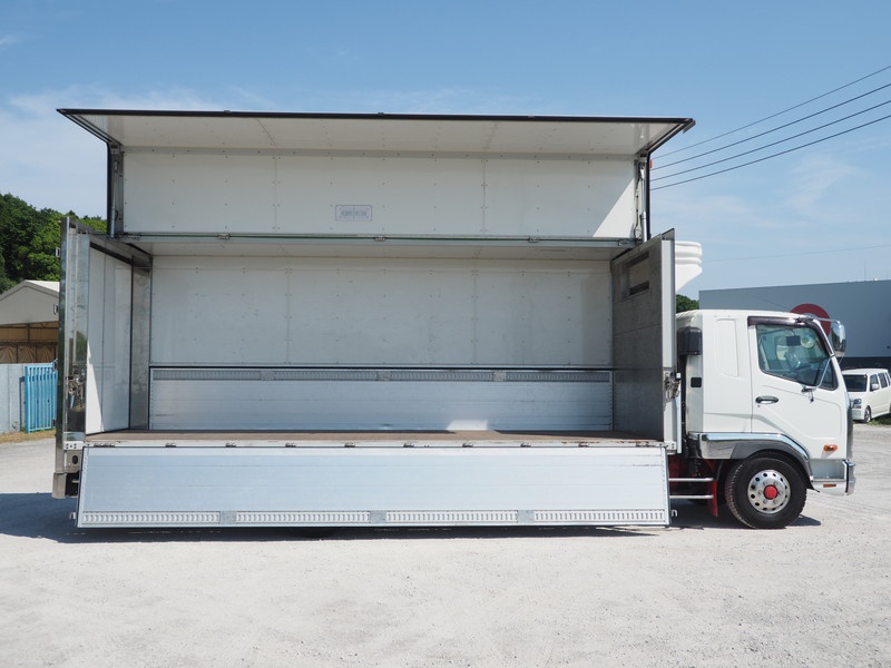 三菱ふそう ファイター 冷凍ウイング 中型 TKG-FK64F 年式 H25[写真11]