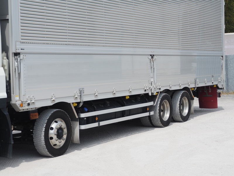 いすゞ ギガ ウイング車 大型 QKG-CYJ77B 年式 H28[写真21]