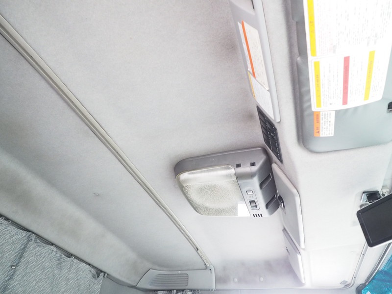 いすゞ ギガ ウイング車 大型 LKG-CYJ77A 年式 H23[写真34]