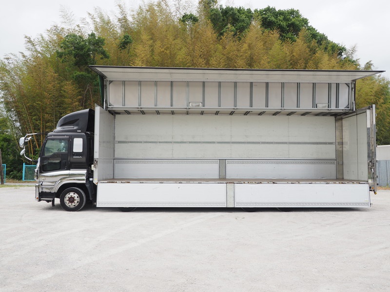 いすゞ ギガ ウイング車 大型 LKG-CYJ77A 年式 H23[写真22]