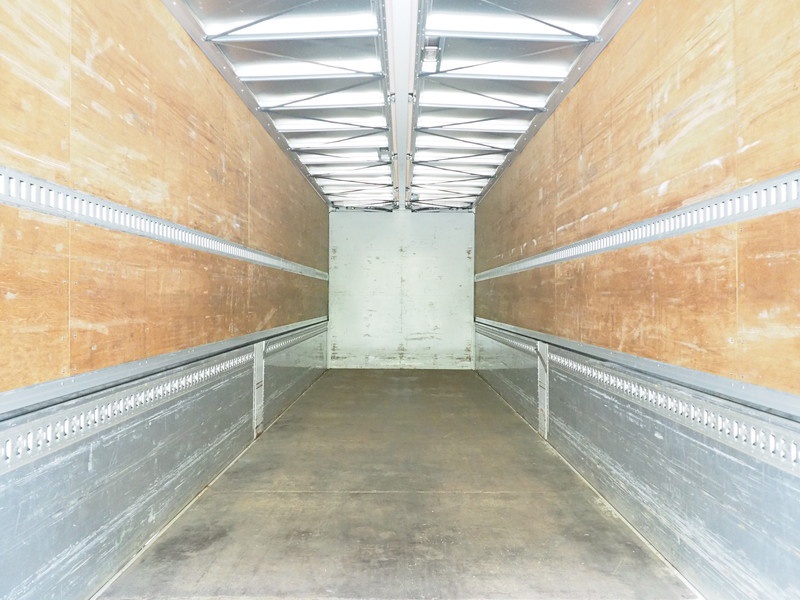 いすゞ ギガ ウイング車 大型 QKG-CYJ77A 年式 H25[写真27]