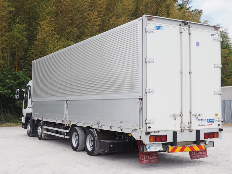 いすゞ ギガ ウイング車 大型 QKG-CYJ77A 年式 H25[写真07]