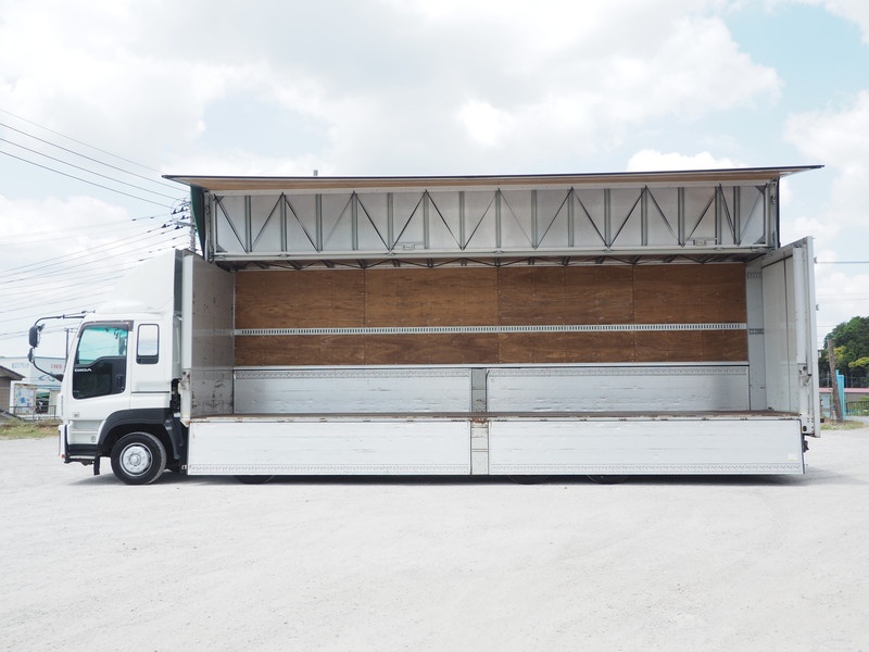 いすゞ ギガ ウイング車 大型 QKG-CYJ77A 年式 H25[写真22]