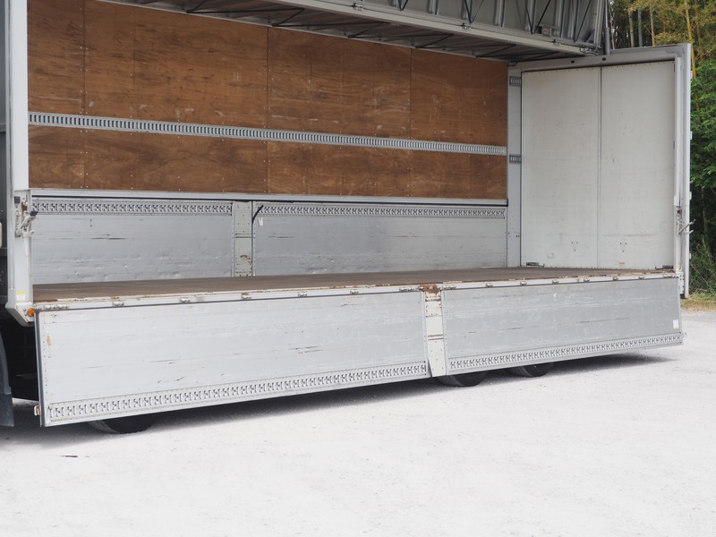 いすゞ ギガ ウイング車 大型 QKG-CYJ77A 年式 H25[写真23]