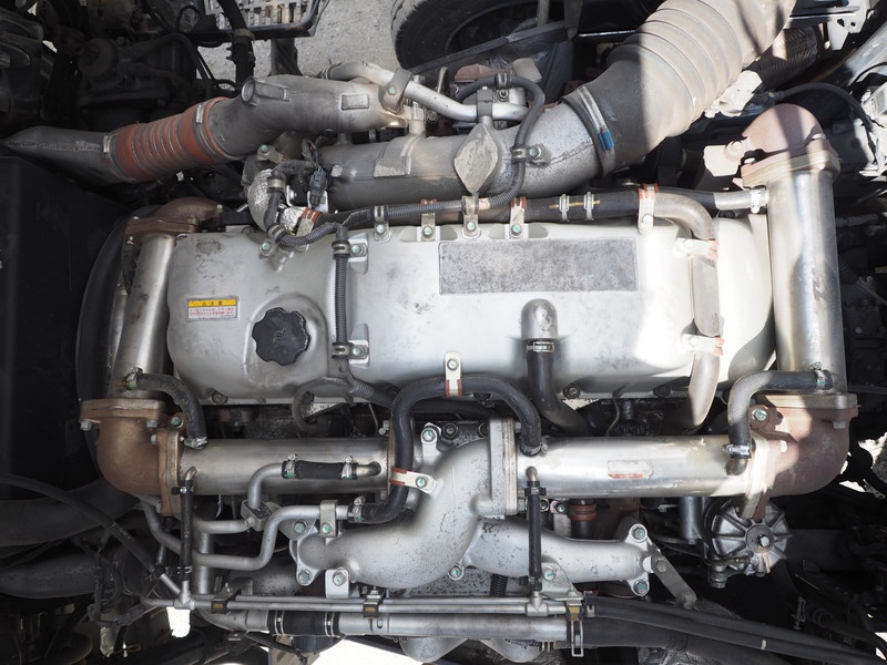 いすゞ ギガ ウイング車 大型 QKG-CYJ77A 年式 H25[写真44]