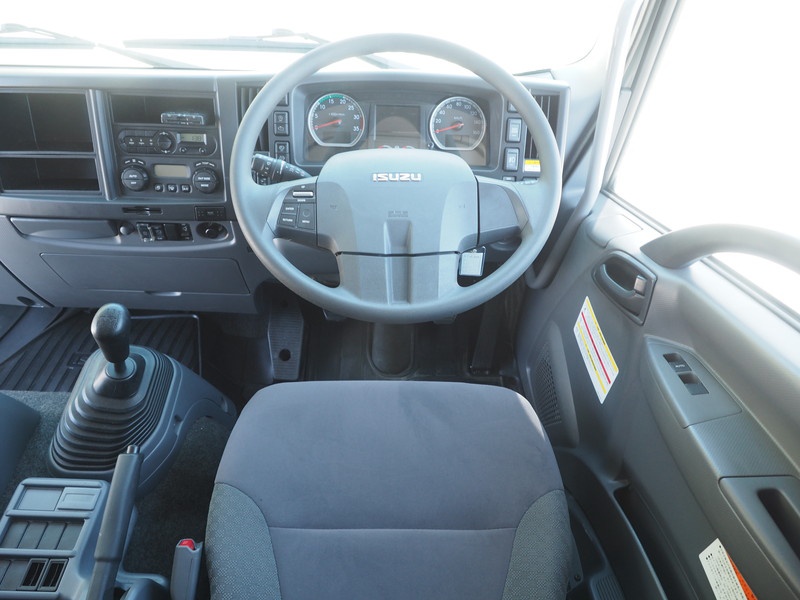 いすゞ フォワード ウイング車 中型 2RG-FRR90T2 年式 H30[写真33]