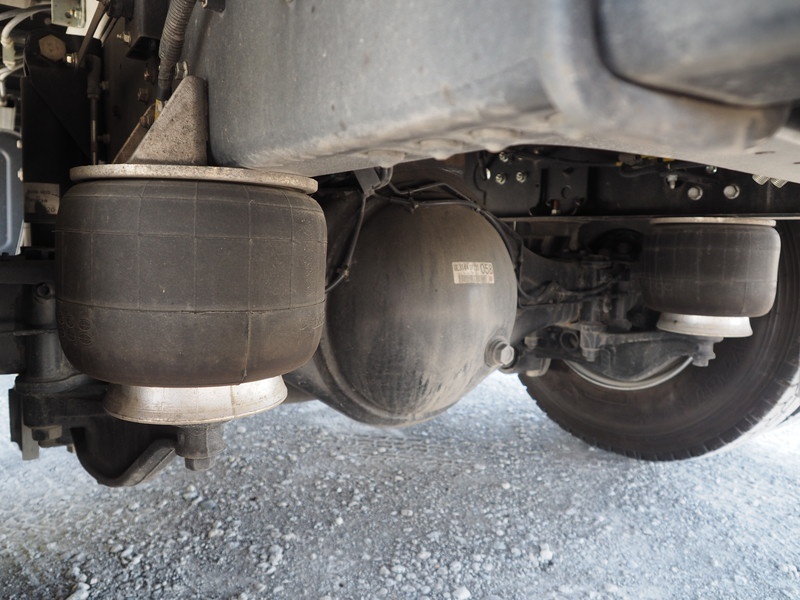 いすゞ フォワード ウイング車 中型 2RG-FRR90T2 年式 H30[写真39]