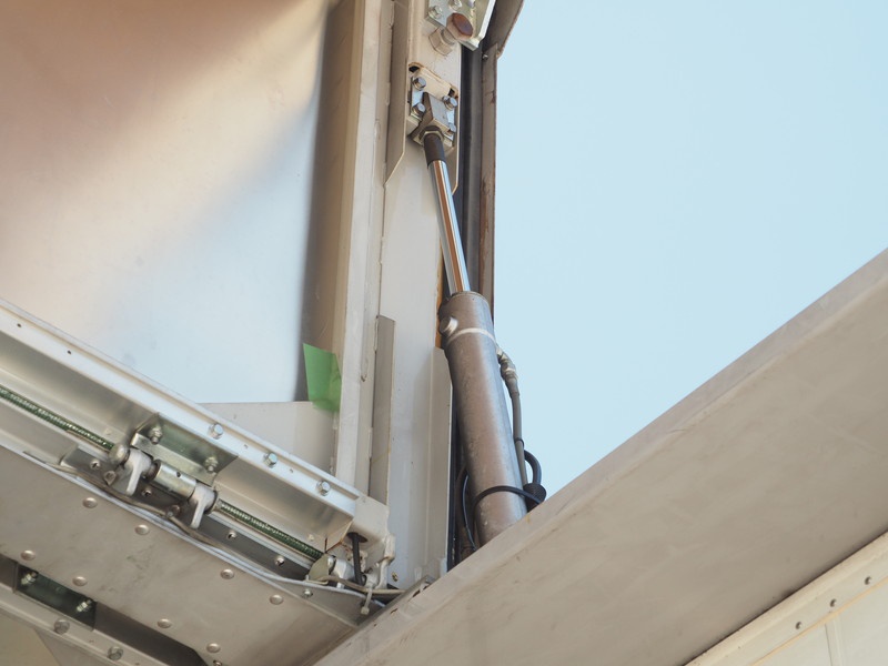 三菱ふそう スーパーグレート ウイング車 大型 BDG-FS54JZ 年式 H20[写真24]