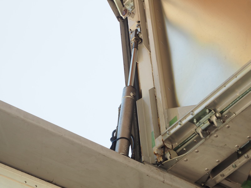 三菱ふそう スーパーグレート ウイング車 大型 BDG-FS54JZ 年式 H20[写真18]