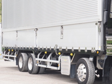 いすゞ ギガ ウイング車 大型 LKG-CYJ77AA 年式 H24 [写真10]