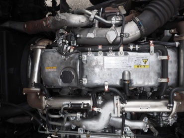 いすゞ ギガ 冷凍ウイング 大型 QKG-CYJ77A 年式 H25 [写真48]