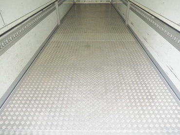 いすゞ ギガ 冷凍ウイング 大型 QKG-CYJ77A 年式 H25 [写真29]