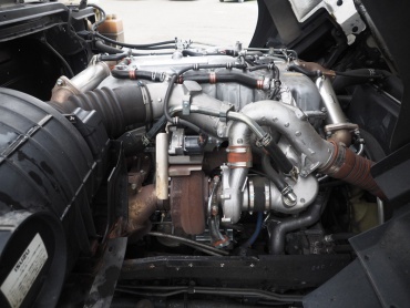 いすゞ ギガ 冷凍ウイング 大型 QKG-CYJ77A 年式 H25 [写真49]