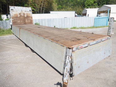 いすゞ ギガ 平ボディ 大型 QKG-CYL77A　 年式 H25 [写真19]