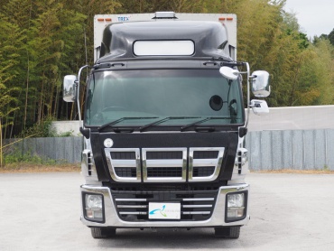 いすゞ ギガ ウイング車 大型 LKG-CYJ77A 年式 H23 [写真03]