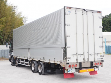 いすゞ ギガ ウイング車 大型 LKG-CYJ77A 年式 H23 [写真07]