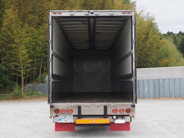 いすゞ ギガ ウイング車 大型 LKG-CYJ77A 年式 H23 [写真26]