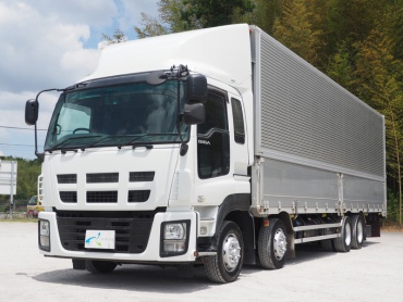 いすゞ ギガ ウイング車 大型 QKG-CYJ77A 年式 H25 [写真01]