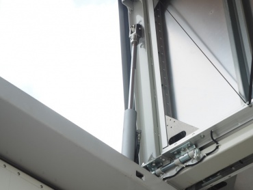 いすゞ ギガ ウイング車 大型 QKG-CYJ77A 年式 H25 [写真18]