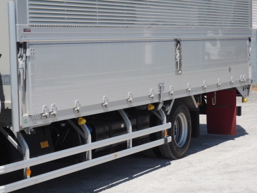 いすゞ フォワード ウイング車 中型 2RG-FRR90T2 年式 H30 [写真21]