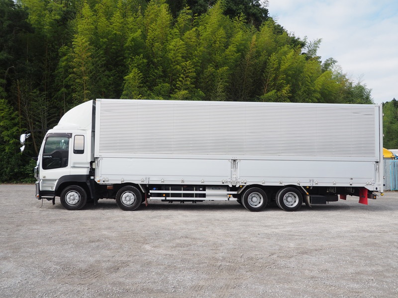 いすゞ ギガ ウイング車 大型 QKG-CYJ77A 年式 H25[写真19]