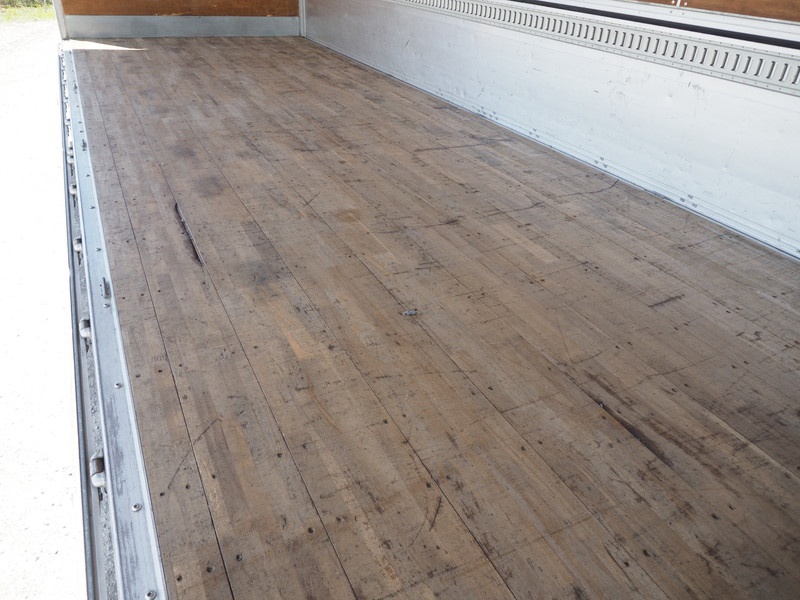 三菱ふそう ファイター ウイング車 中型 PDG-FK61F 年式 H20[写真13]