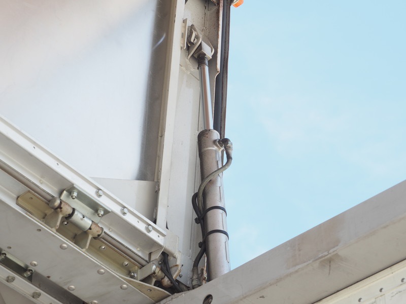 三菱ふそう ファイター ウイング車 中型 PDG-FK61F 年式 H20[写真24]