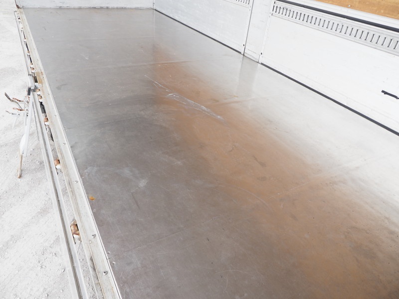 いすゞ フォワード ウイング車 中増t PKG-FSR90T2 年式 H22[写真14]