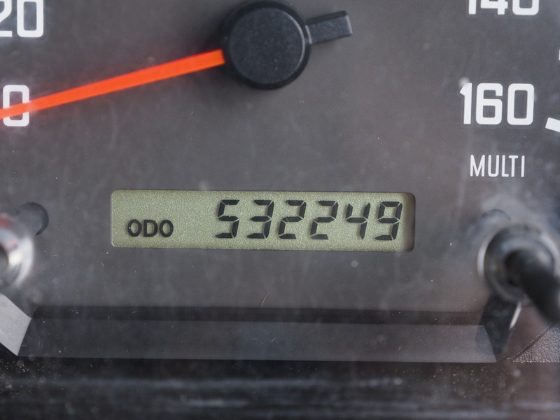 いすゞ フォワード ウイング車 中増t PKG-FSR90T2 年式 H22[写真40]