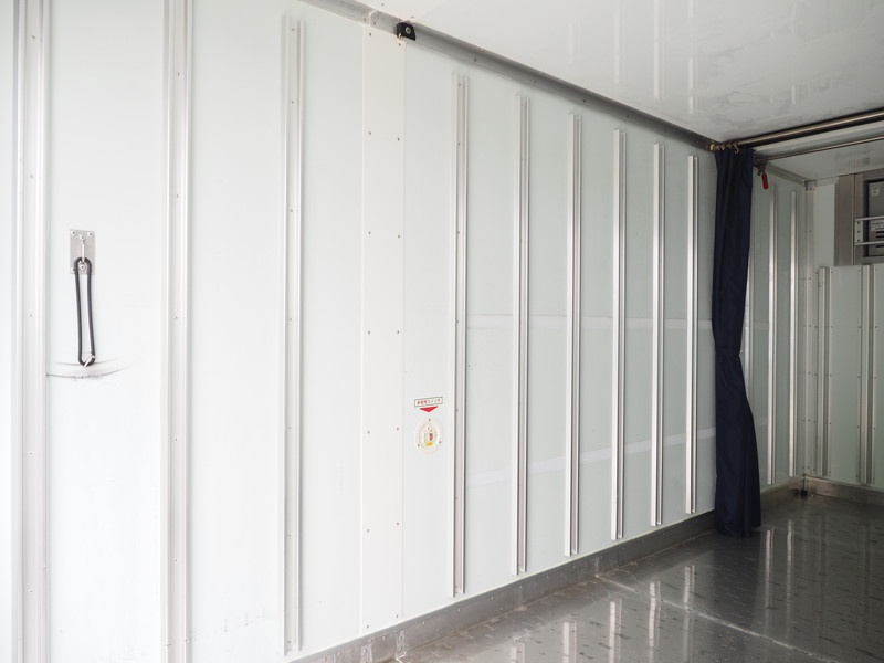 いすゞ エルフ 冷凍バン 小型 BDG-NPR85AN 年式 H21[写真16]