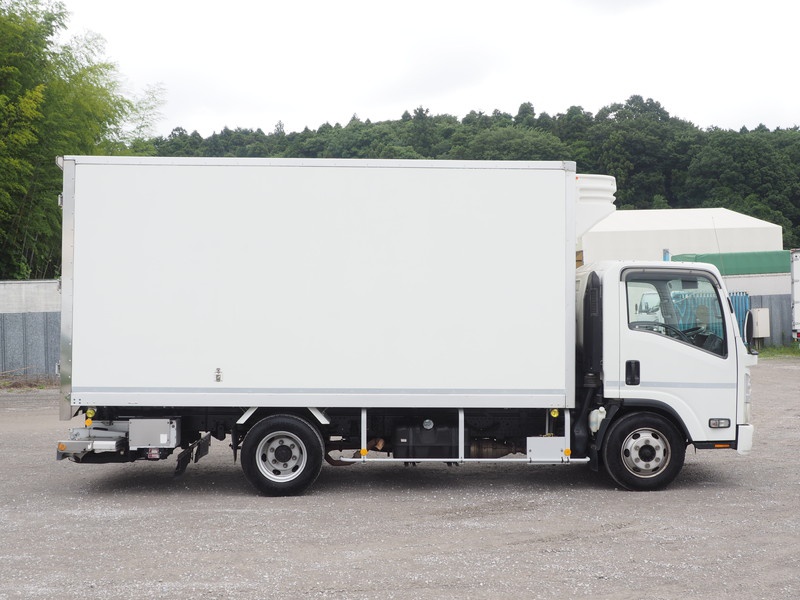 いすゞ エルフ 冷凍バン 小型 BDG-NPR85AN 年式 H21[写真08]