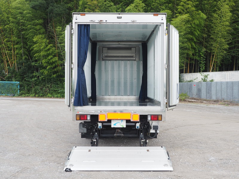 いすゞ エルフ 冷凍バン 小型 BDG-NPR85AN 年式 H21[写真20]