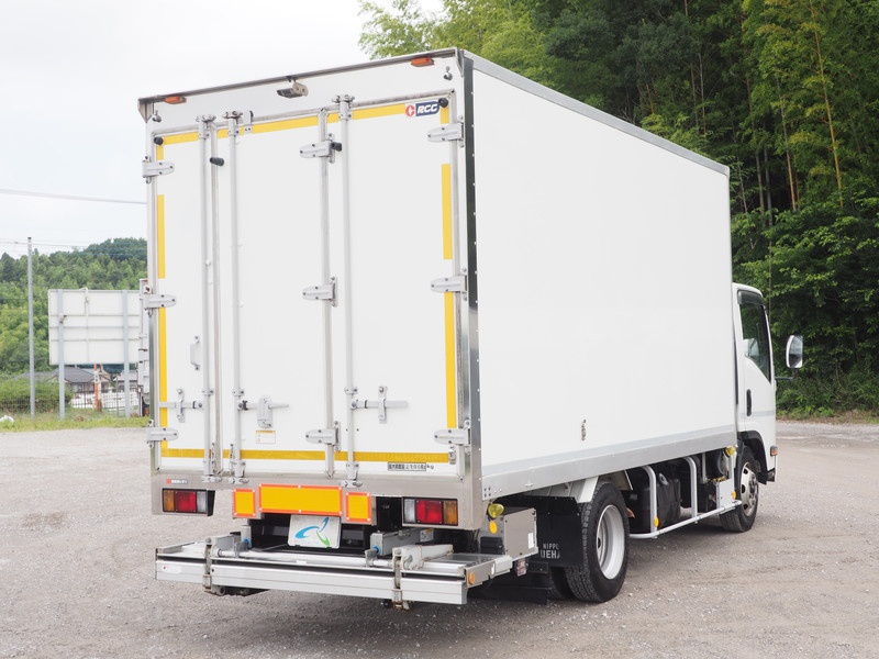 いすゞ エルフ 冷凍バン 小型 BDG-NPR85AN 年式 H21[写真05]