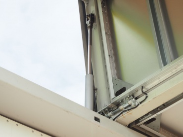 いすゞ ギガ ウイング車 大型 QKG-CYJ77A 年式 H25 [写真18]