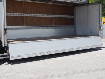 三菱ふそう ファイター ウイング車 中型 PDG-FK61F 年式 H20 [写真22]