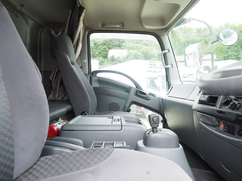 いすゞ フォワード ウイング車 中型 SKG-FRR90S2 年式 H23[写真35]