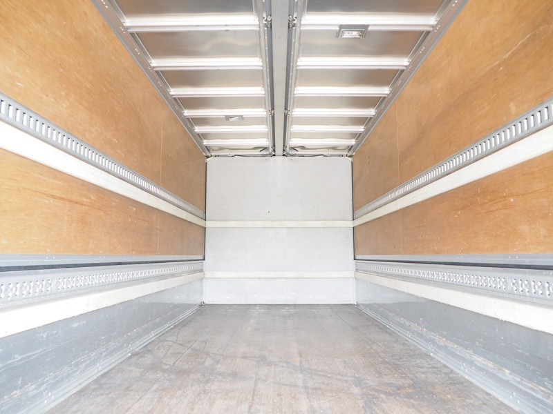 いすゞ フォワード ウイング車 中型 SKG-FRR90S2 年式 H23[写真27]