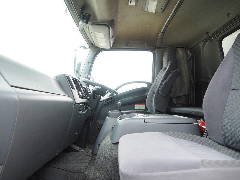 いすゞ フォワード ウイング車 中型 SKG-FRR90S2 年式 H23[写真38]