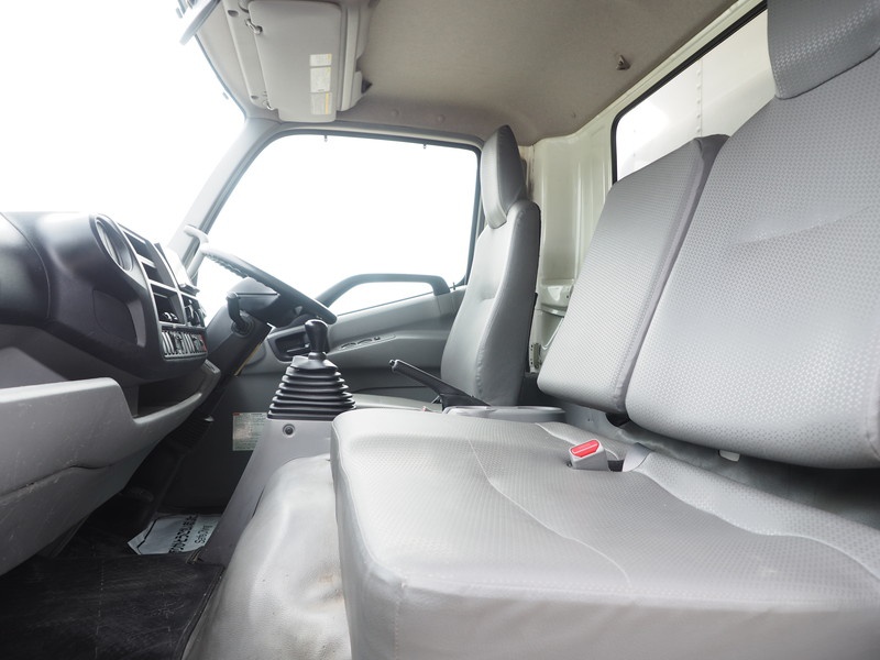 トヨタ ダイナ バン車 小型 TKG-XZU710 年式 H28[写真21]