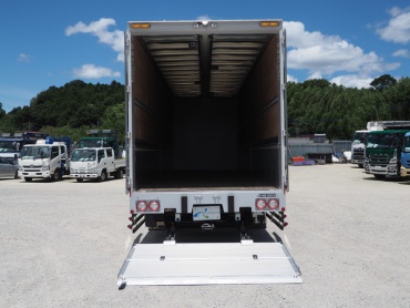 三菱ふそう スーパーグレート ウイング車 大型 QPG-FS64VZ 年式 H29 [写真32]