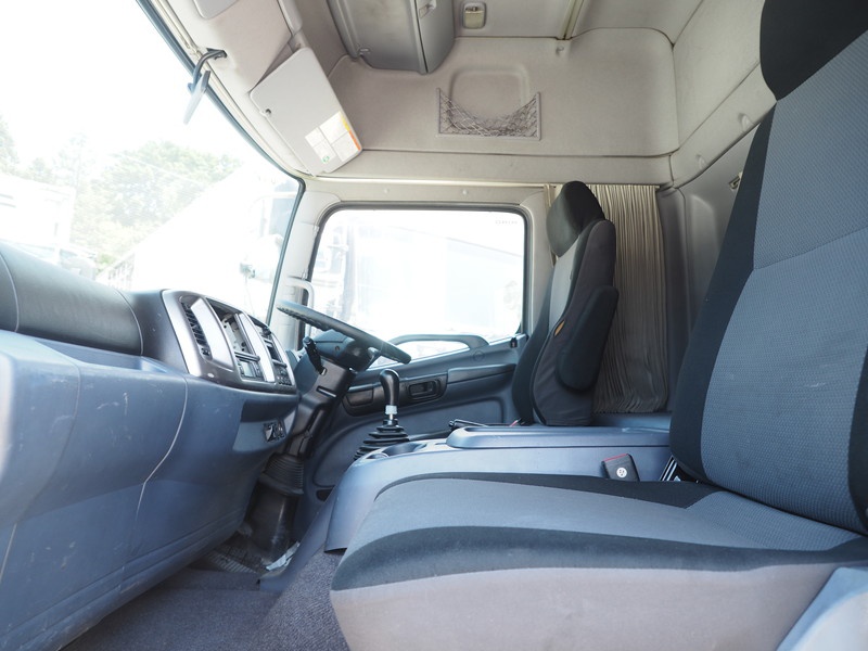 日野 レンジャー 冷凍バン 中型 BDG-FD8JKWA 年式 H19[写真23]