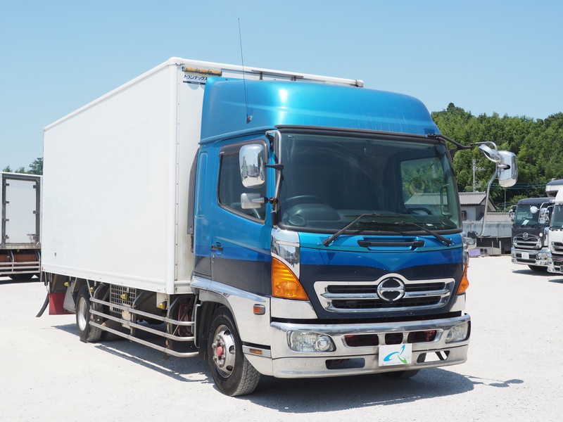 日野 レンジャー 冷凍バン 中型 BDG-FD8JKWA 年式 H19[写真04]