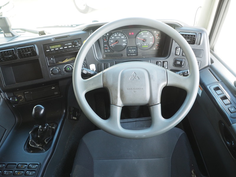 三菱ふそう スーパーグレート ウイング車 大型 QKG-FS54VZ 年式 H26[写真09]